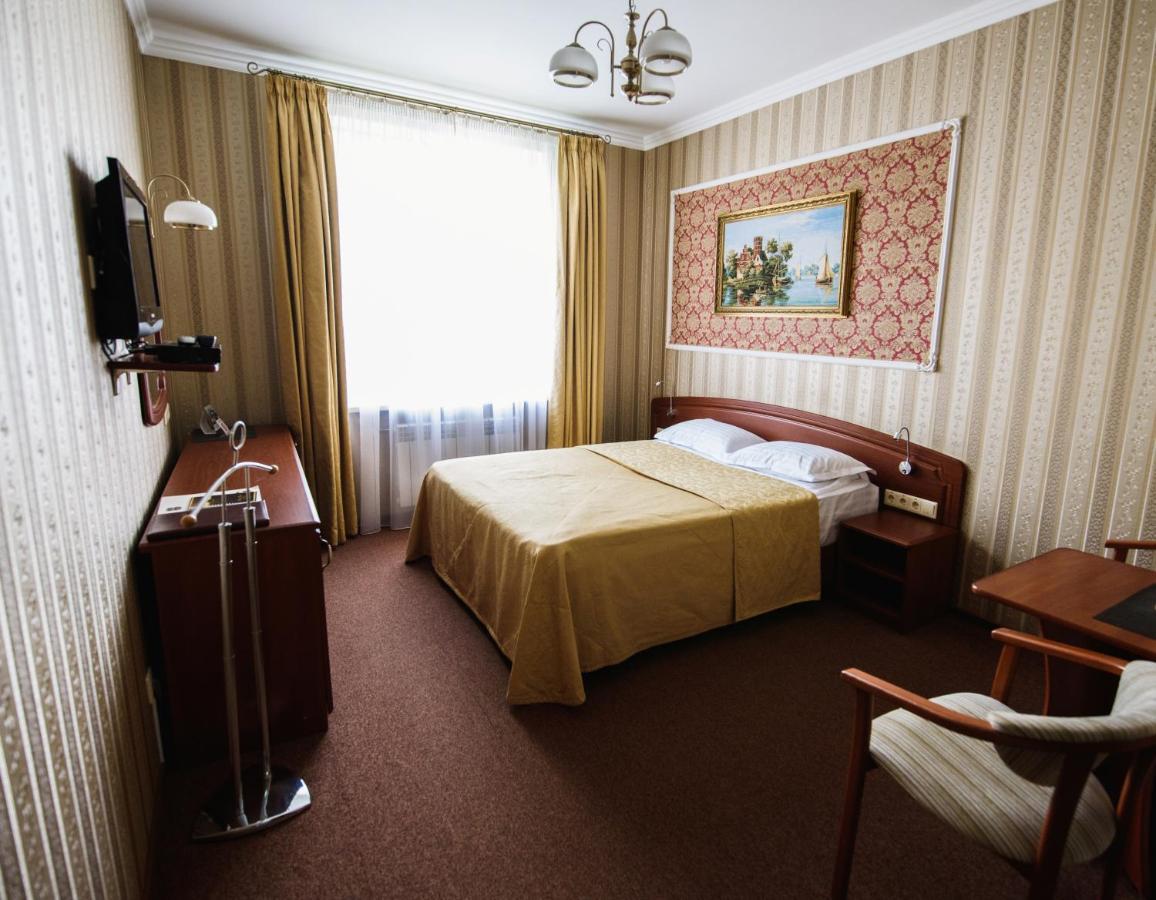 Park Hotel Zamkovy Gomel Exterior photo